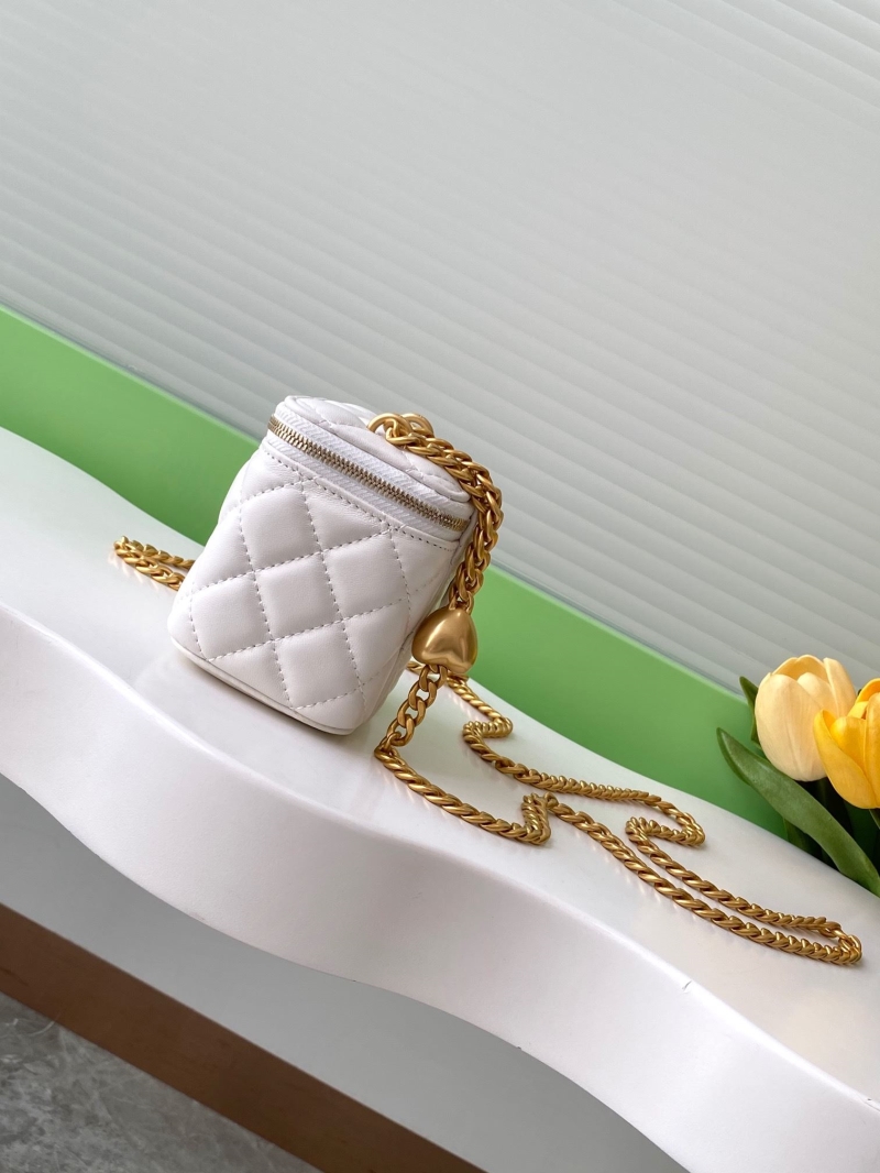 Ch**el cosmetic bags